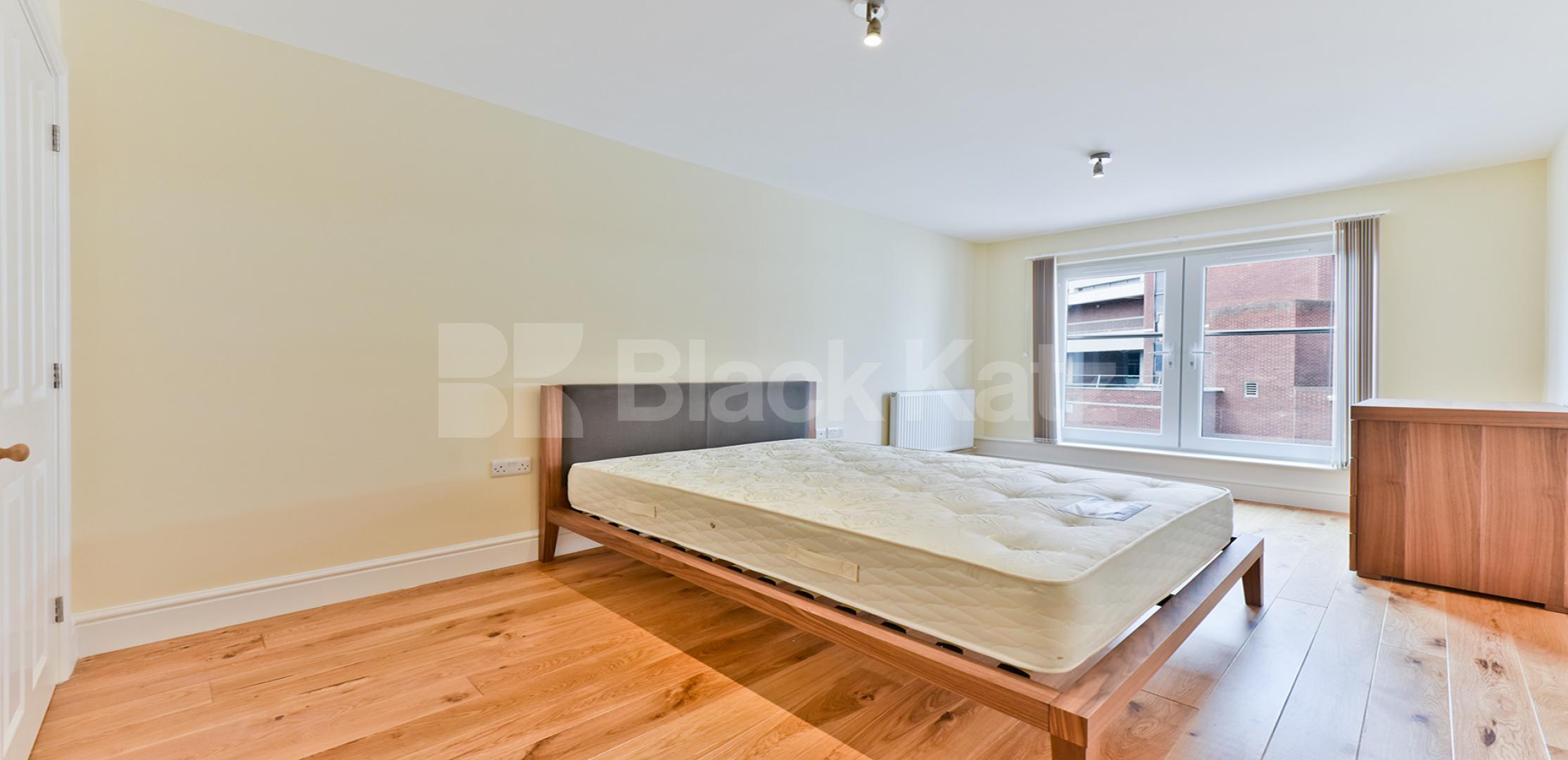 			NEW INSTRUCTION, 2 Bedroom, 1 bath, 1 reception Penthouse			 Metro Apartments Lewisham High Street , Lewisham 